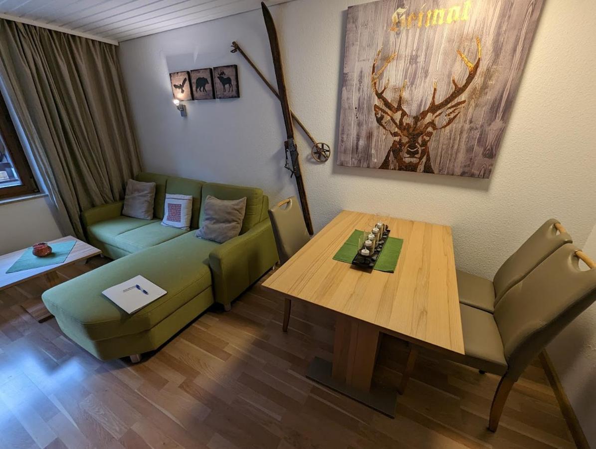 C3 Albmatte-Fewo Sauna, Hallenbad Aussenbecken Massagen Nebenan ซังคท์บลาเซียน ภายนอก รูปภาพ