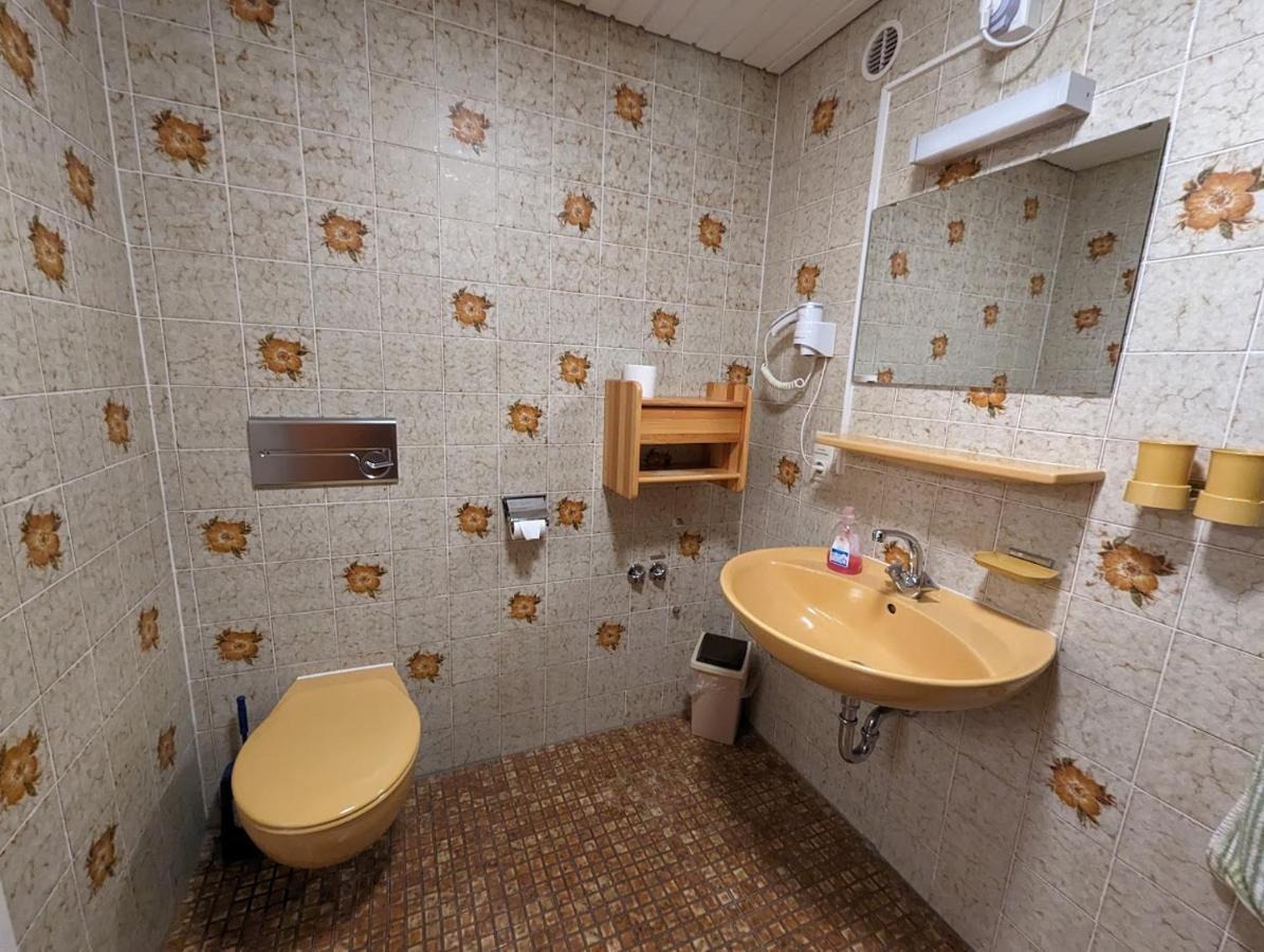 C3 Albmatte-Fewo Sauna, Hallenbad Aussenbecken Massagen Nebenan ซังคท์บลาเซียน ภายนอก รูปภาพ