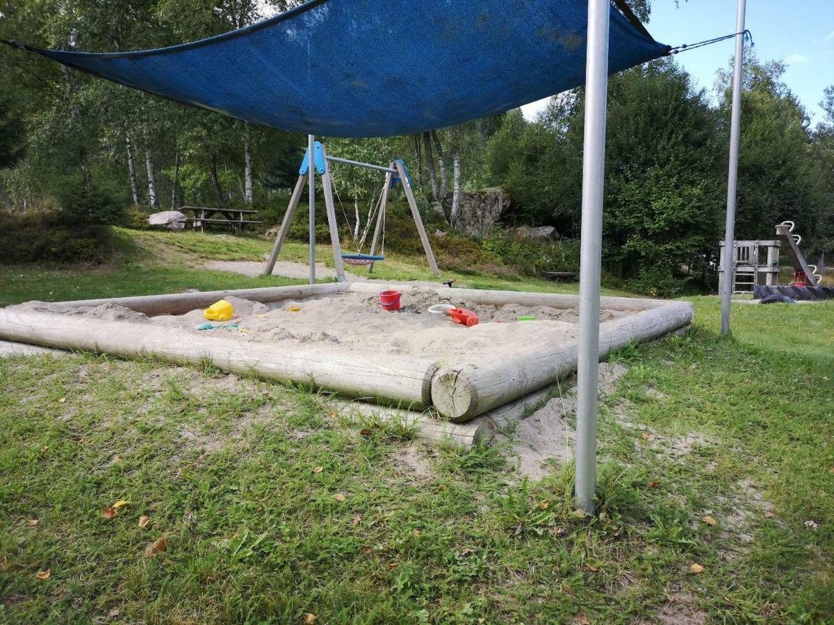 C3 Albmatte-Fewo Sauna, Hallenbad Aussenbecken Massagen Nebenan ซังคท์บลาเซียน ภายนอก รูปภาพ